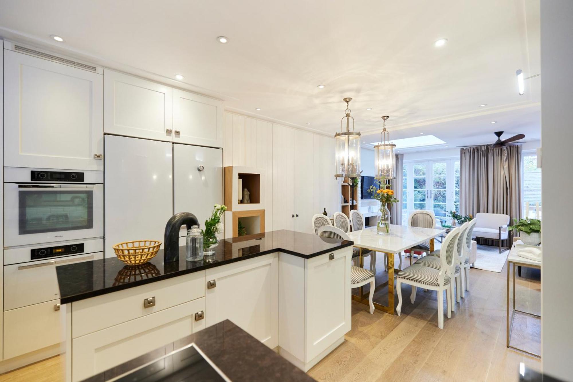 The St. Lukes Garden Place - Spacious 4bdr House With Garden And Terrace *